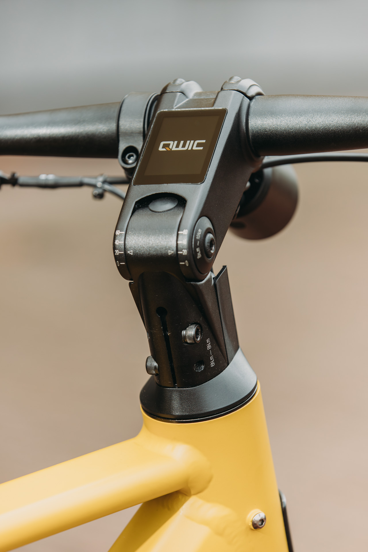 qwic-signal-city-e-bike-f-r-kurze-strecken image 4